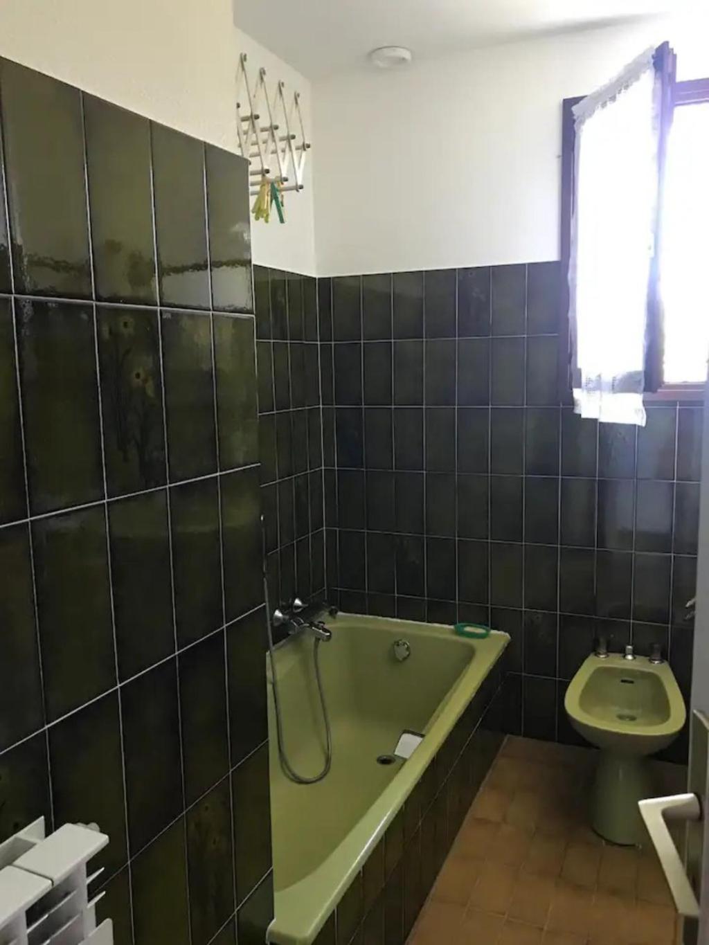 Comme Chez Mamie, Maison Entiere 1-6 Personnes Alby-sur-Cheran ภายนอก รูปภาพ