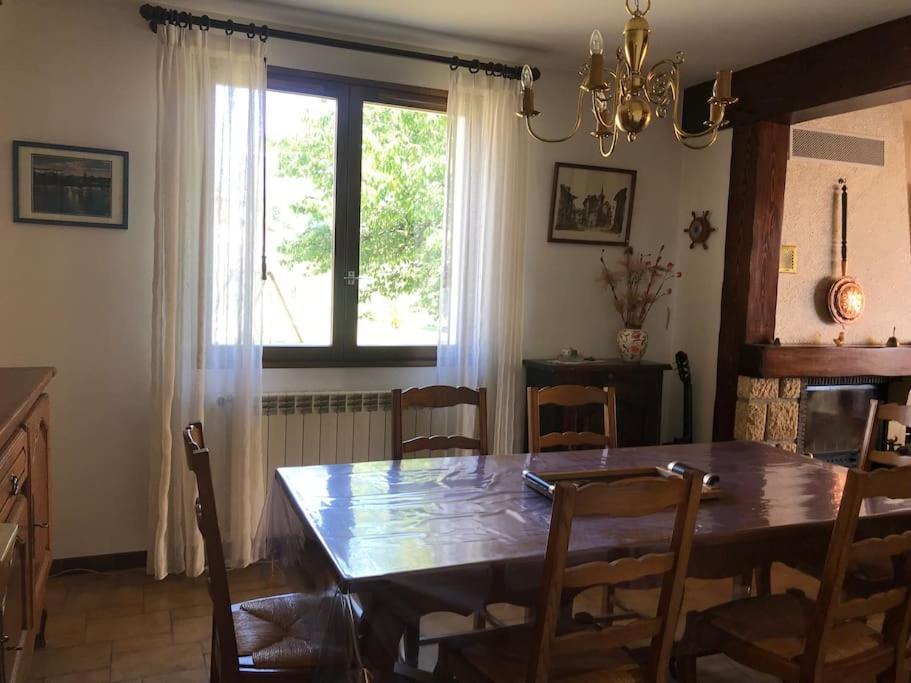 Comme Chez Mamie, Maison Entiere 1-6 Personnes Alby-sur-Cheran ภายนอก รูปภาพ